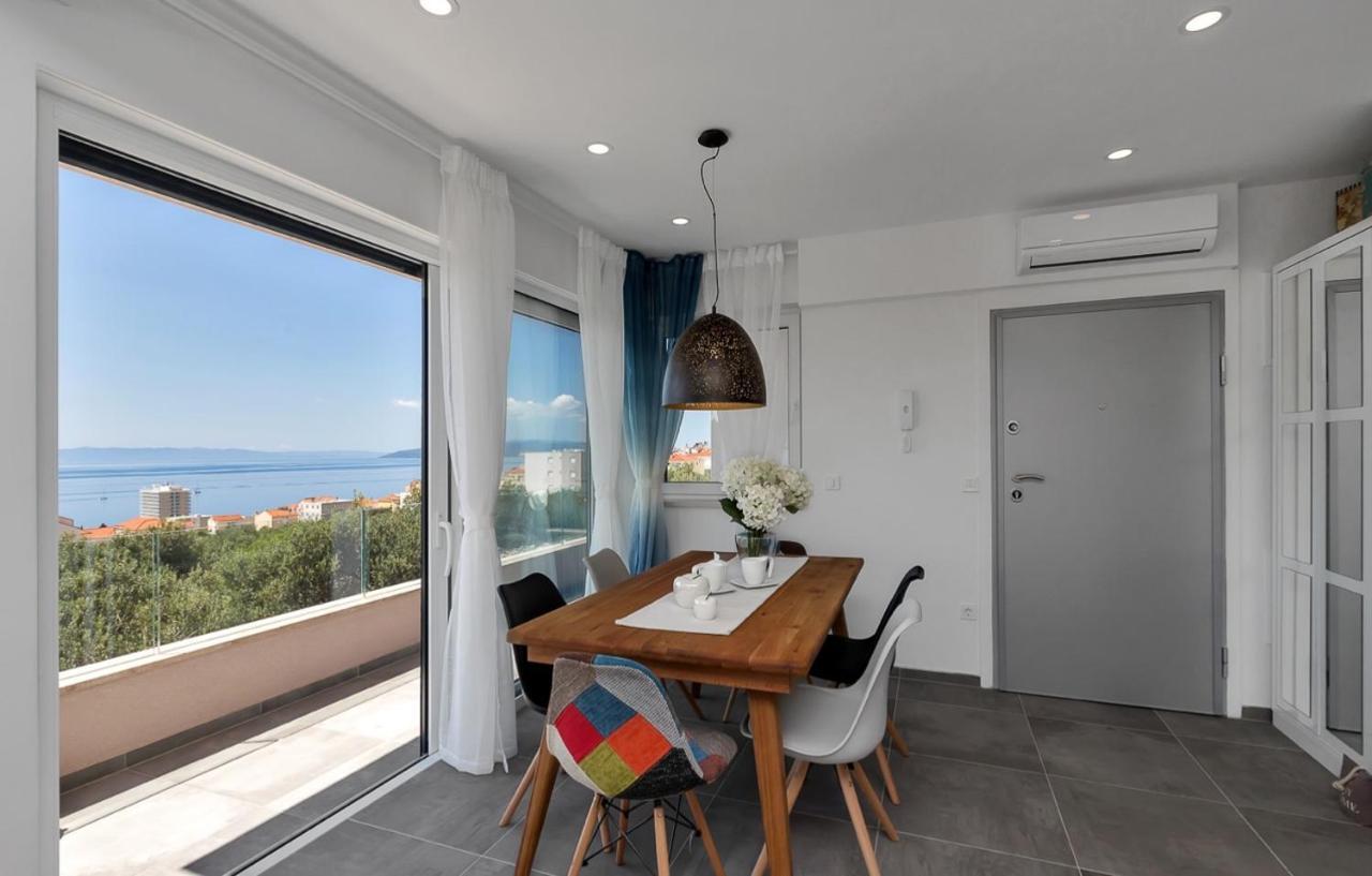 Meli Luka With Seaview Apartment