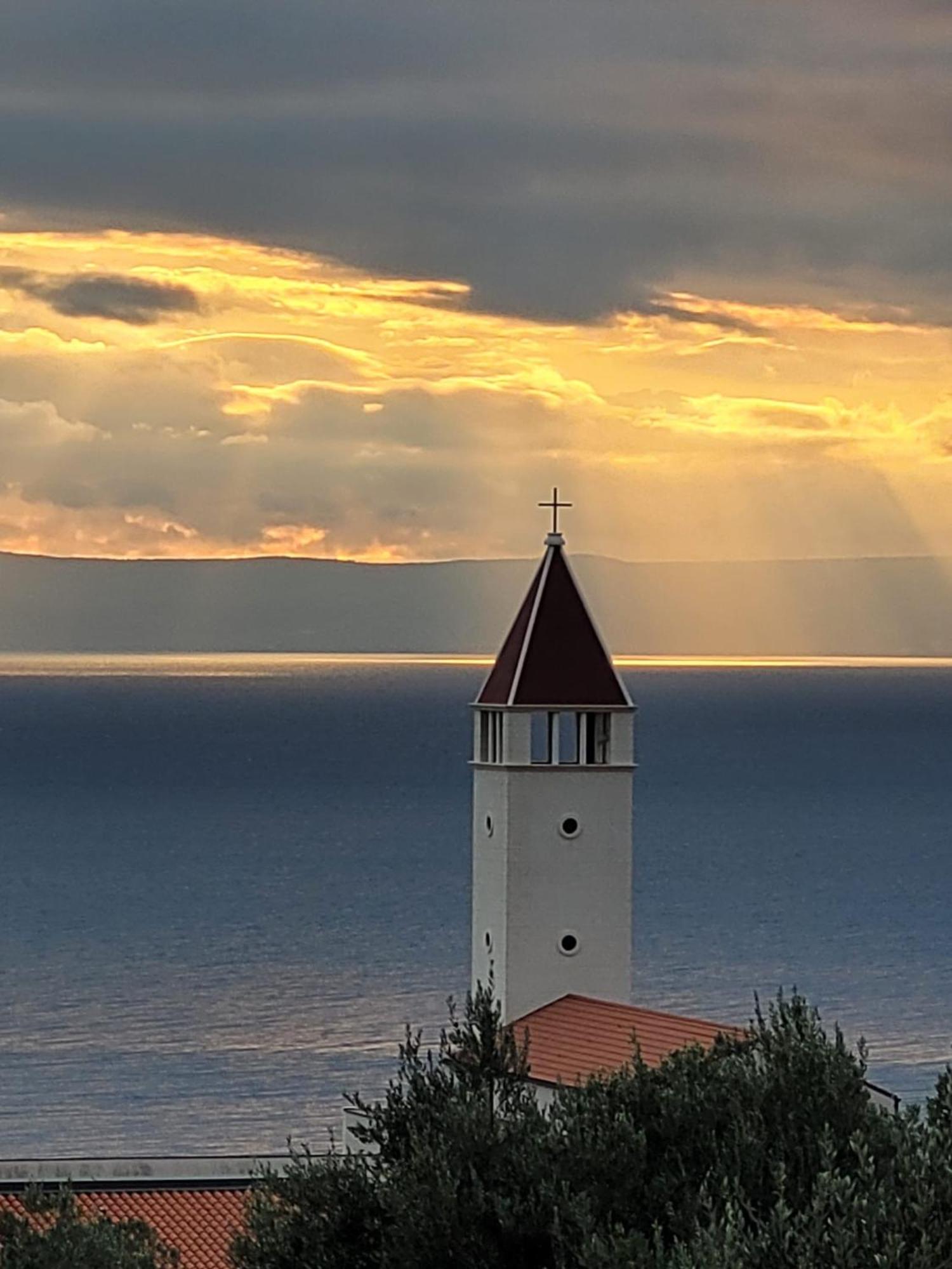 Meli Luka With Seaview Makarska