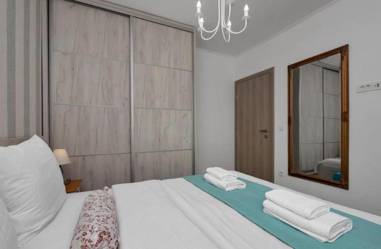 Apartment Meli Luka With Seaview Makarska