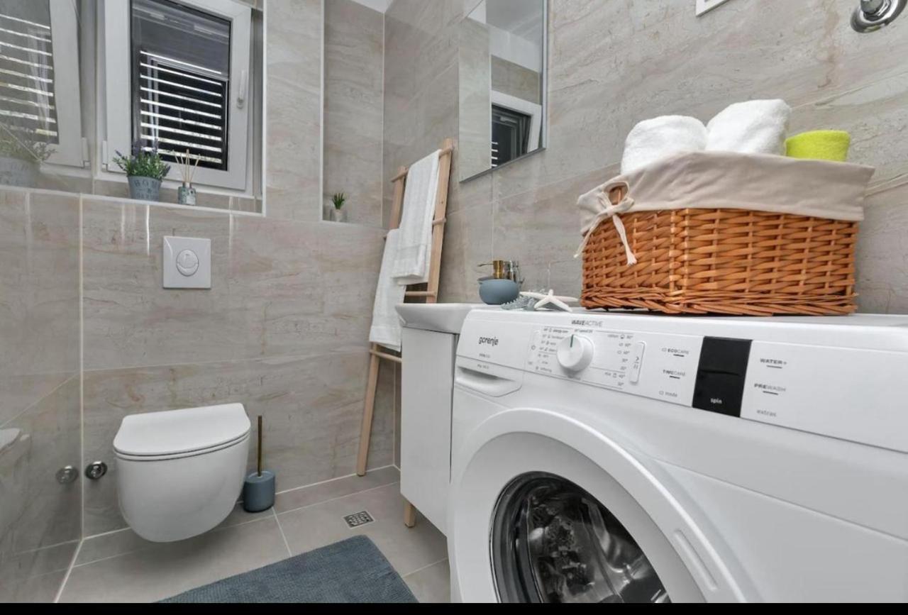 Apartman Meli Luka With Seaview *